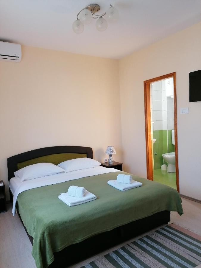 Apartmani Sara Trebinje Eksteriør billede