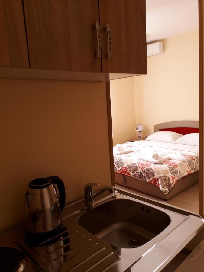 Apartmani Sara Trebinje Eksteriør billede